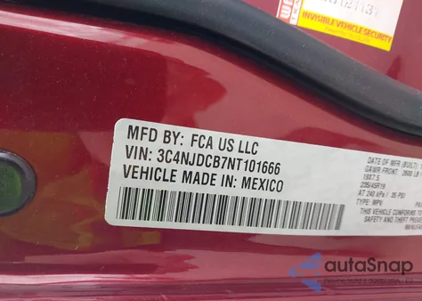 2022 Jeep Compass High Altitude 4X4 from USA, damaged, VIN 3C4NJDCB7NT101666